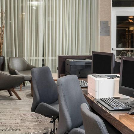 Courtyard By Marriott San Diego Oceanside Exterior photo