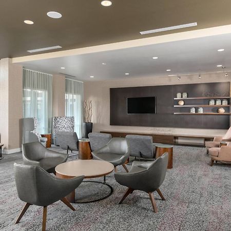 Courtyard By Marriott San Diego Oceanside Exterior photo